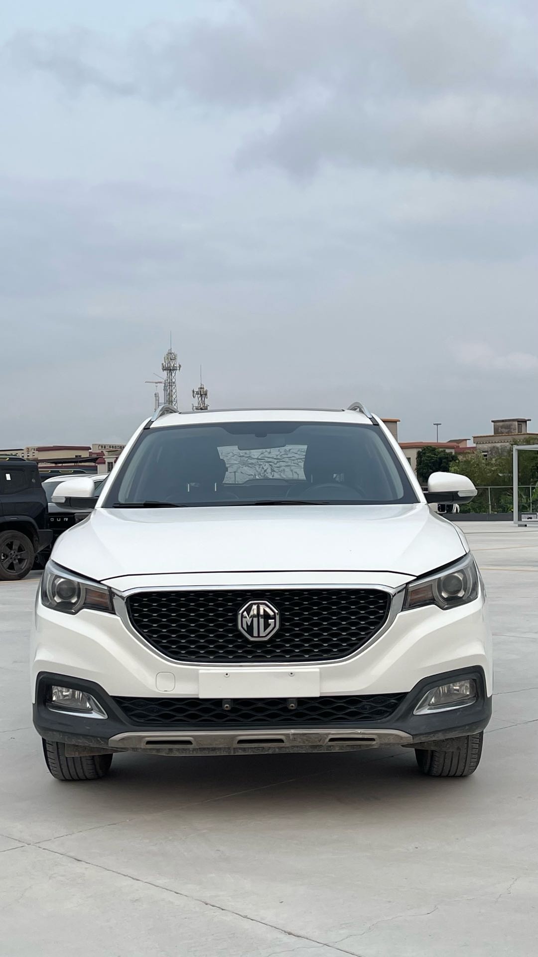 MG ZS 2017 #4 MG ZS 2017 car image #4