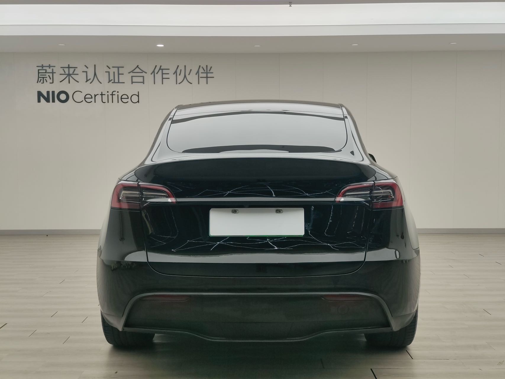 Tesla Model Y 2023 #12 Tesla Model Y 2023 car image #12