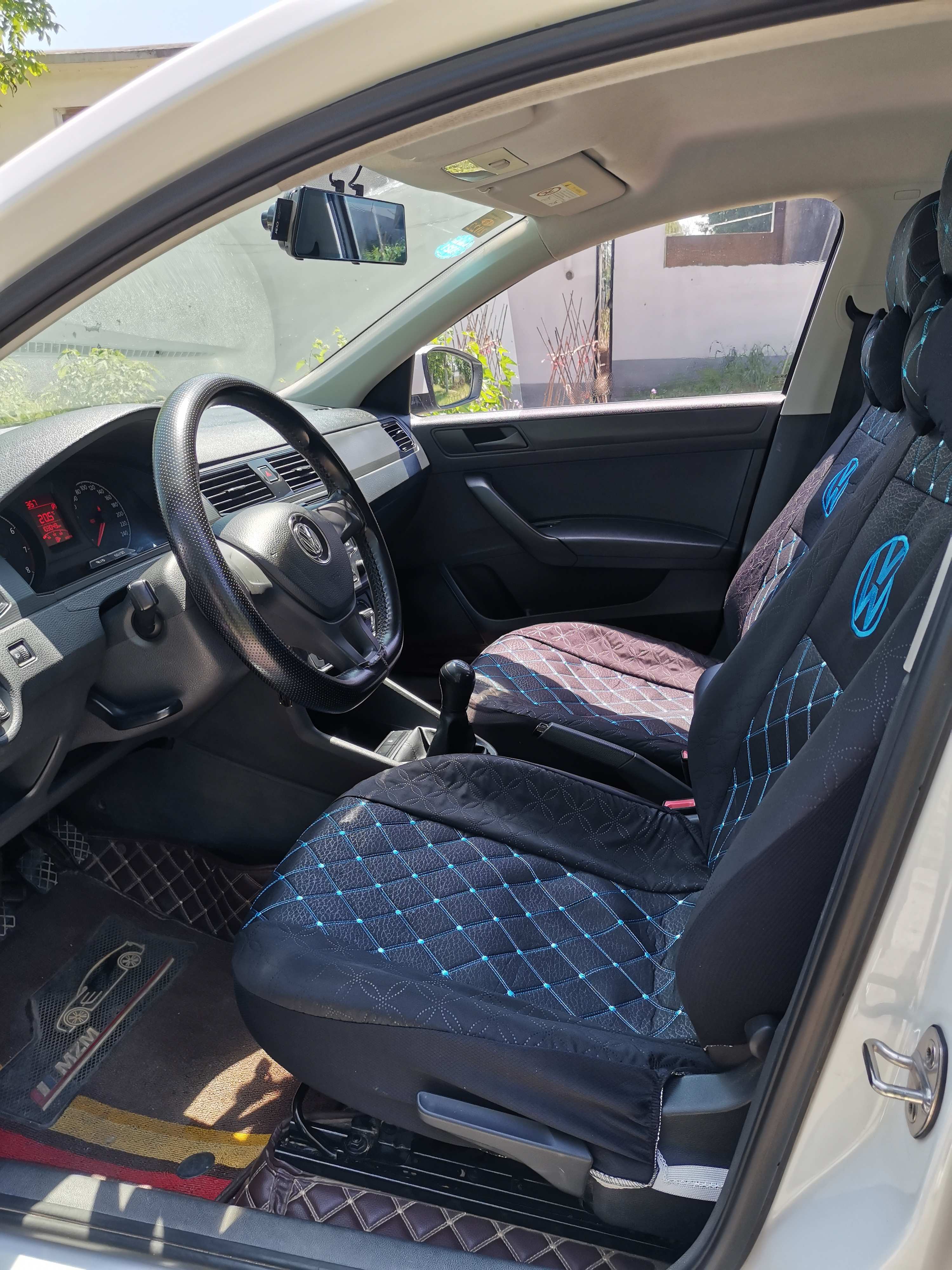 Volkswagen Santana 2020 immagine di auto #9