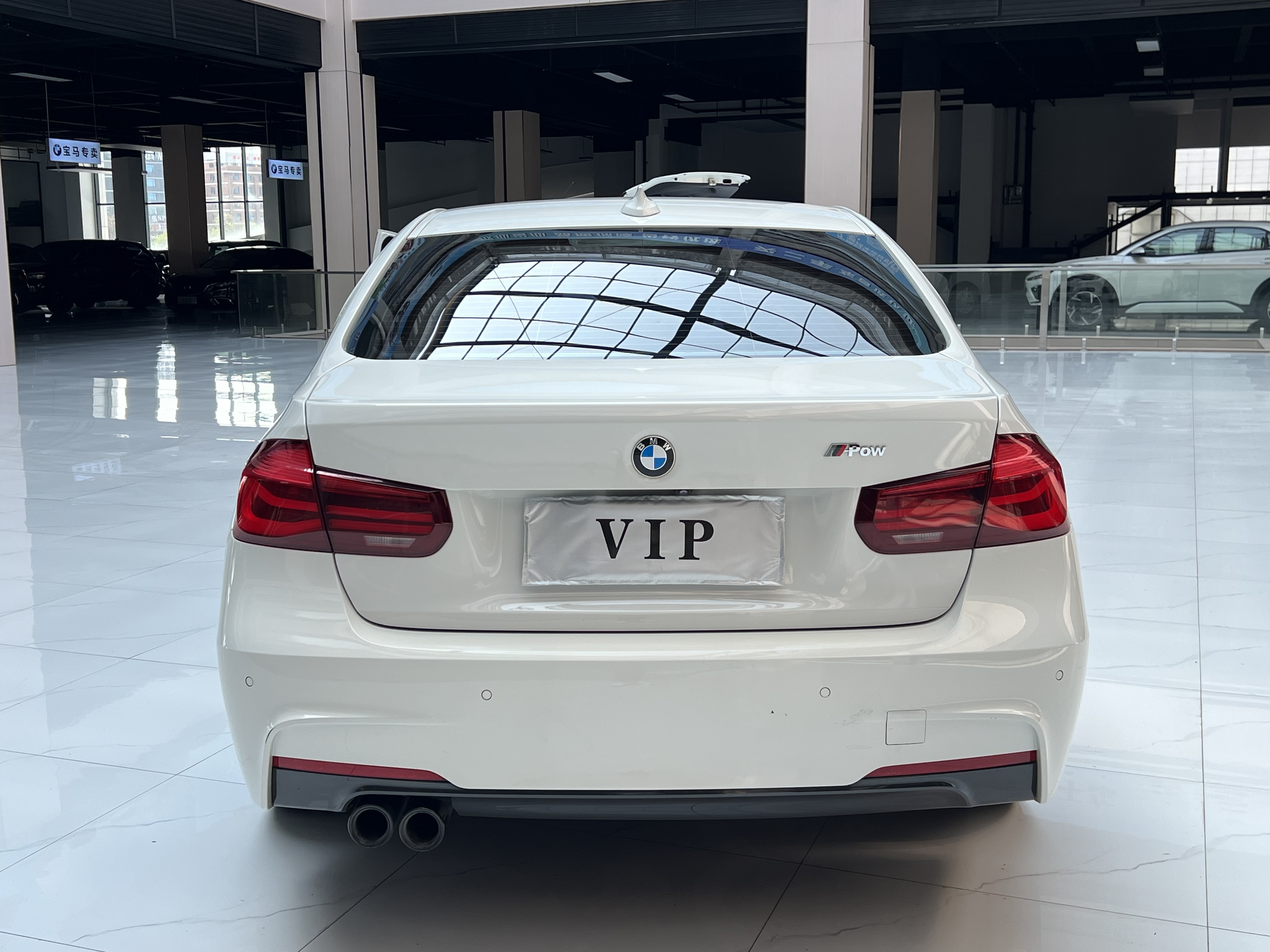 BMW 3 Series 2019 #11 BMW 3 Series 2019 car image #11