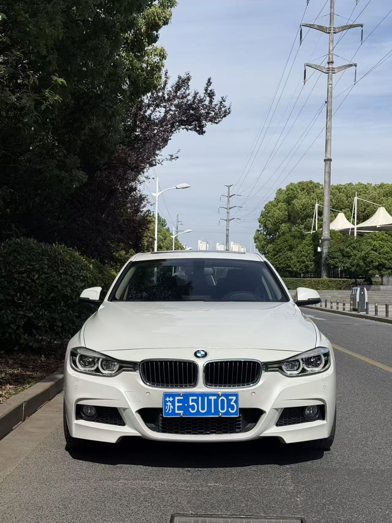 BMW 3 Series 2019 car image #5