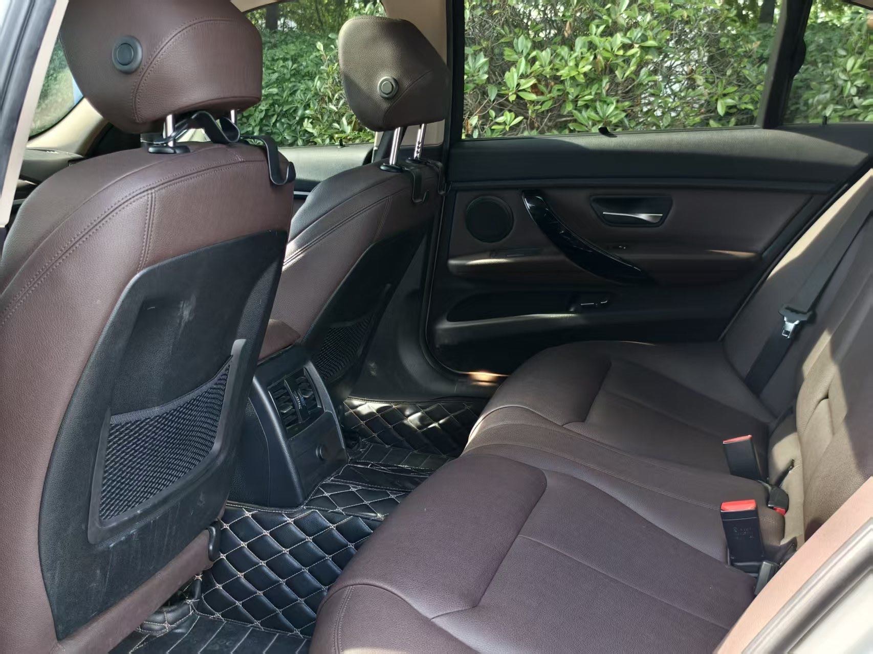 BMW 3 Series 2019 car image #8