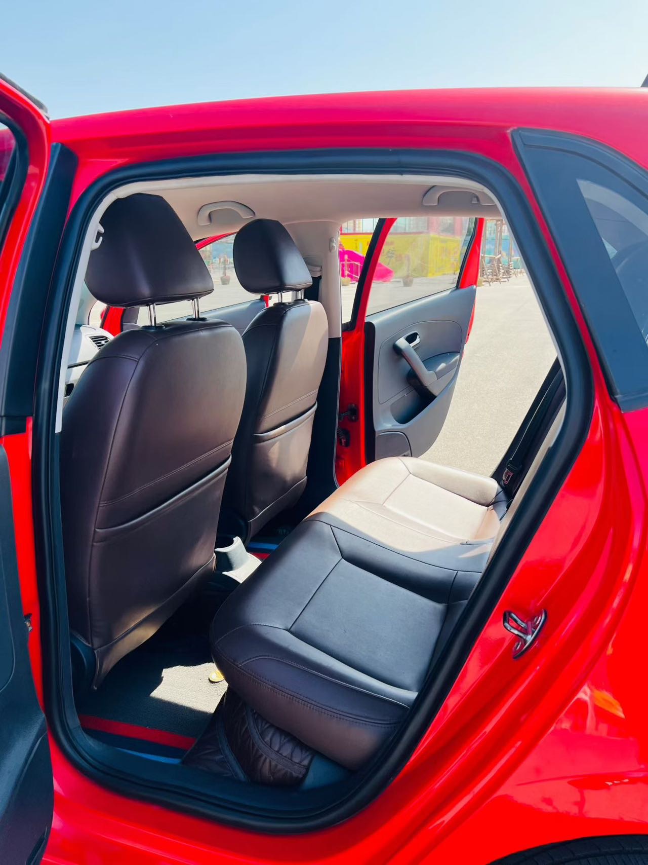 Volkswagen Polo 2018 car image #24