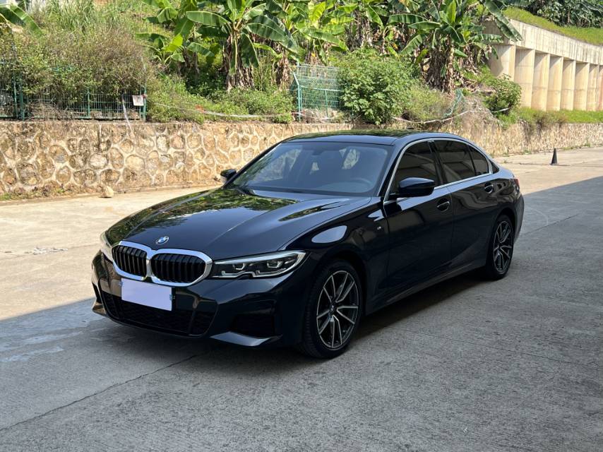 BMW 3 Series 2022 car image #2