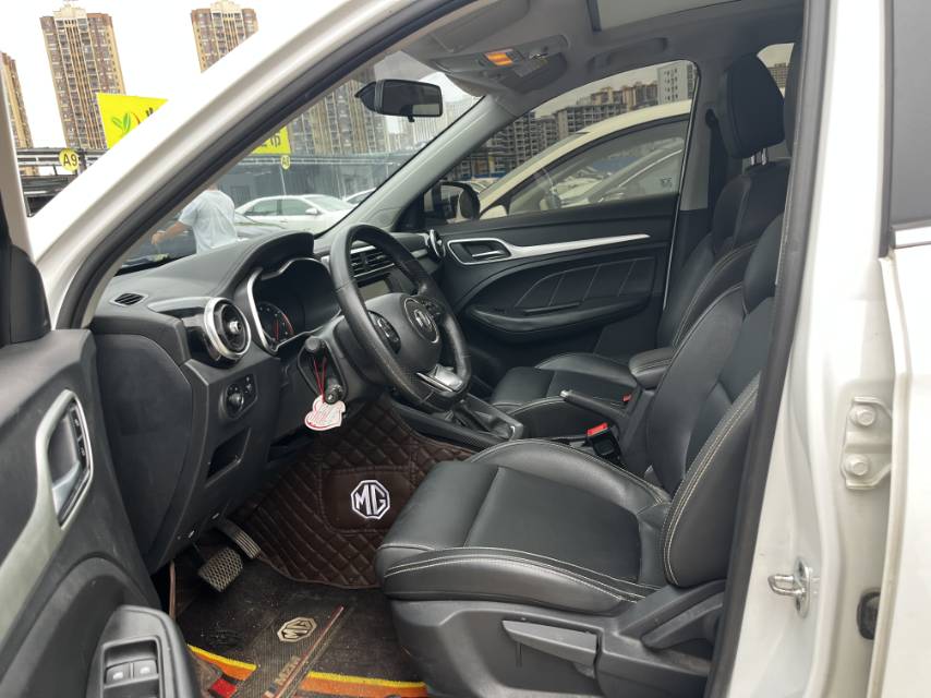 MG ZS 2017 #8 MG ZS 2017 car image #8
