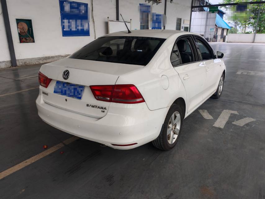 Volkswagen Santana 2013 car image #7