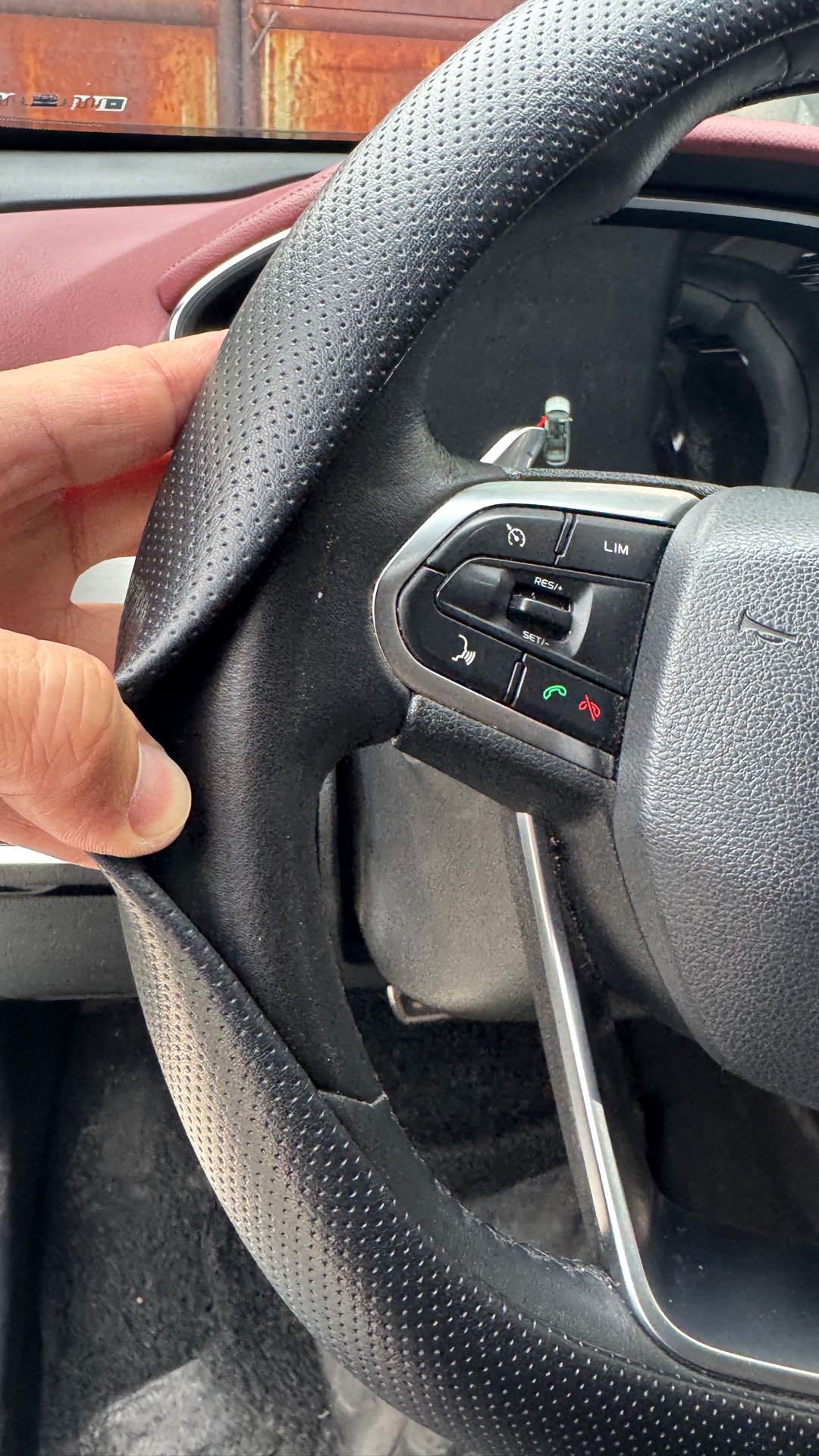 GEELY Coolray 2019 car image #7