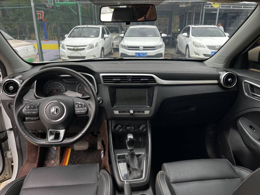 MG ZS 2017 #6 MG ZS 2017 car image #6