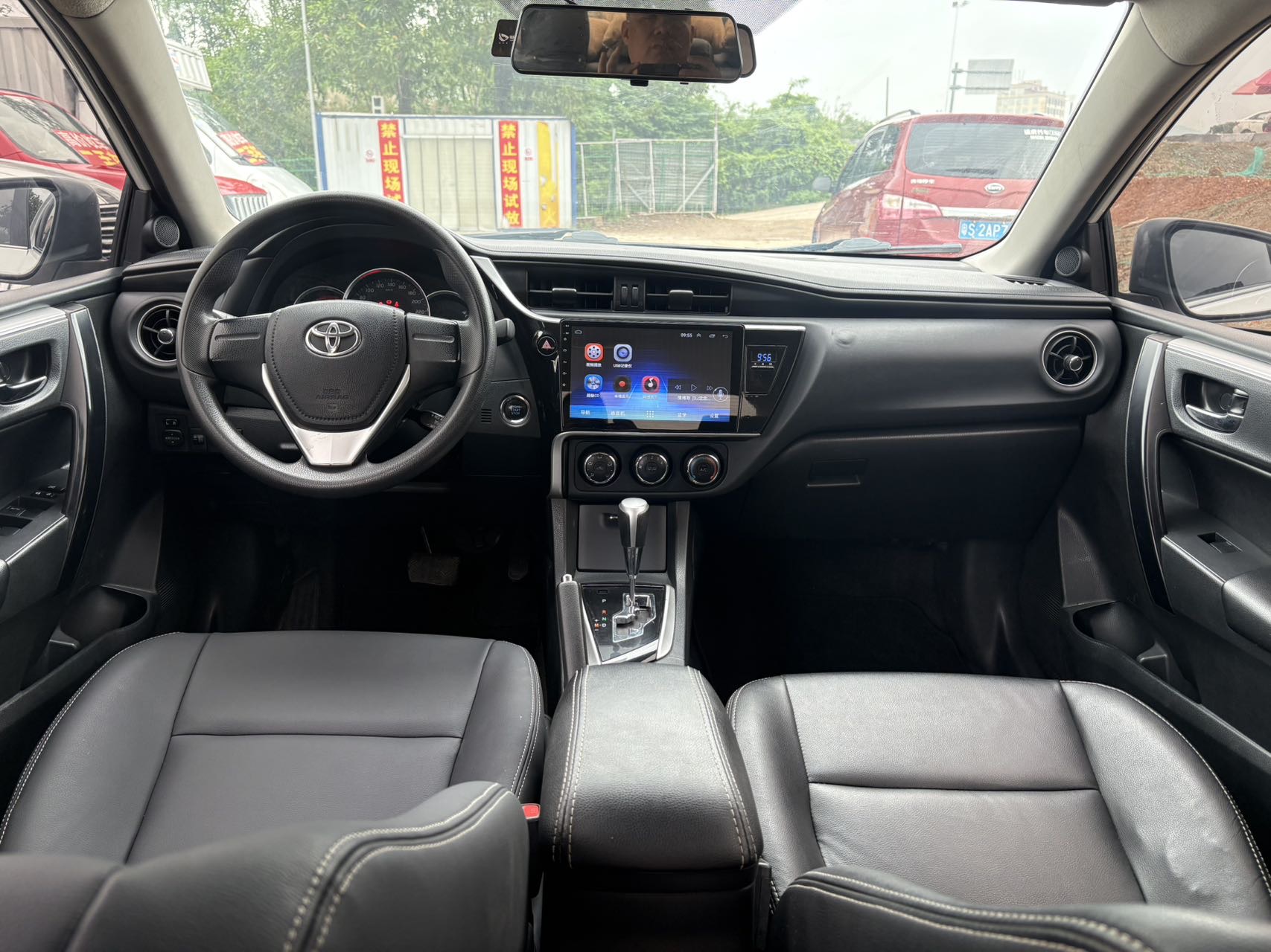 Toyota Corolla 2019 car image #9