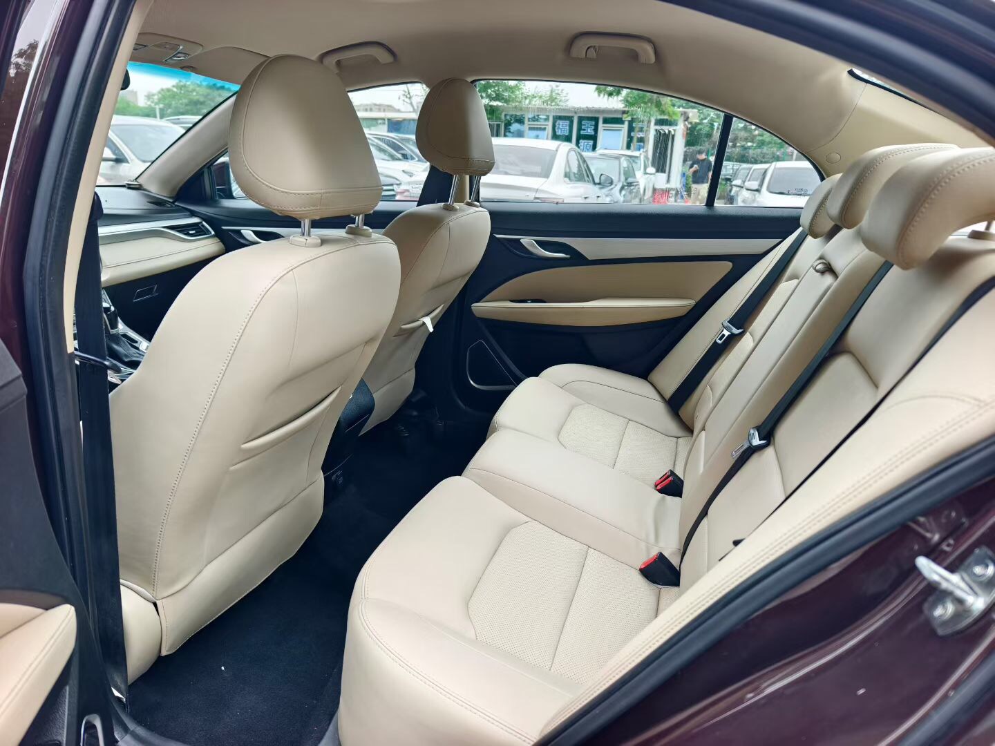 GEELY Emgrand 2018 car image #7