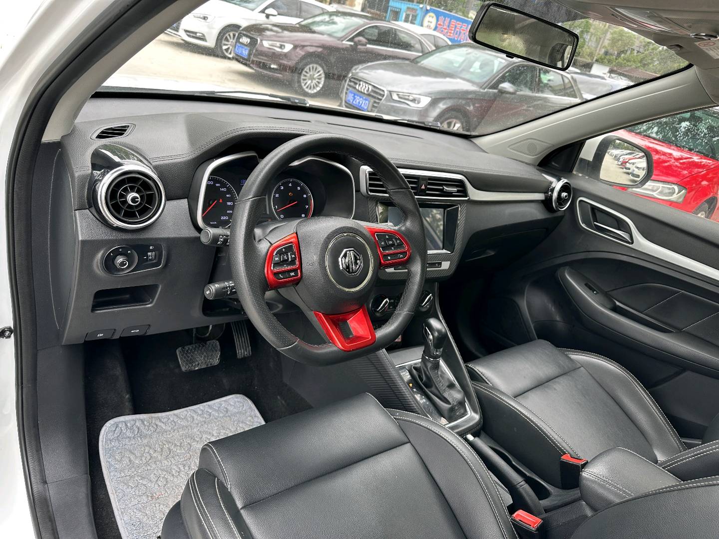 MG ZS 2018 image de voiture #6
