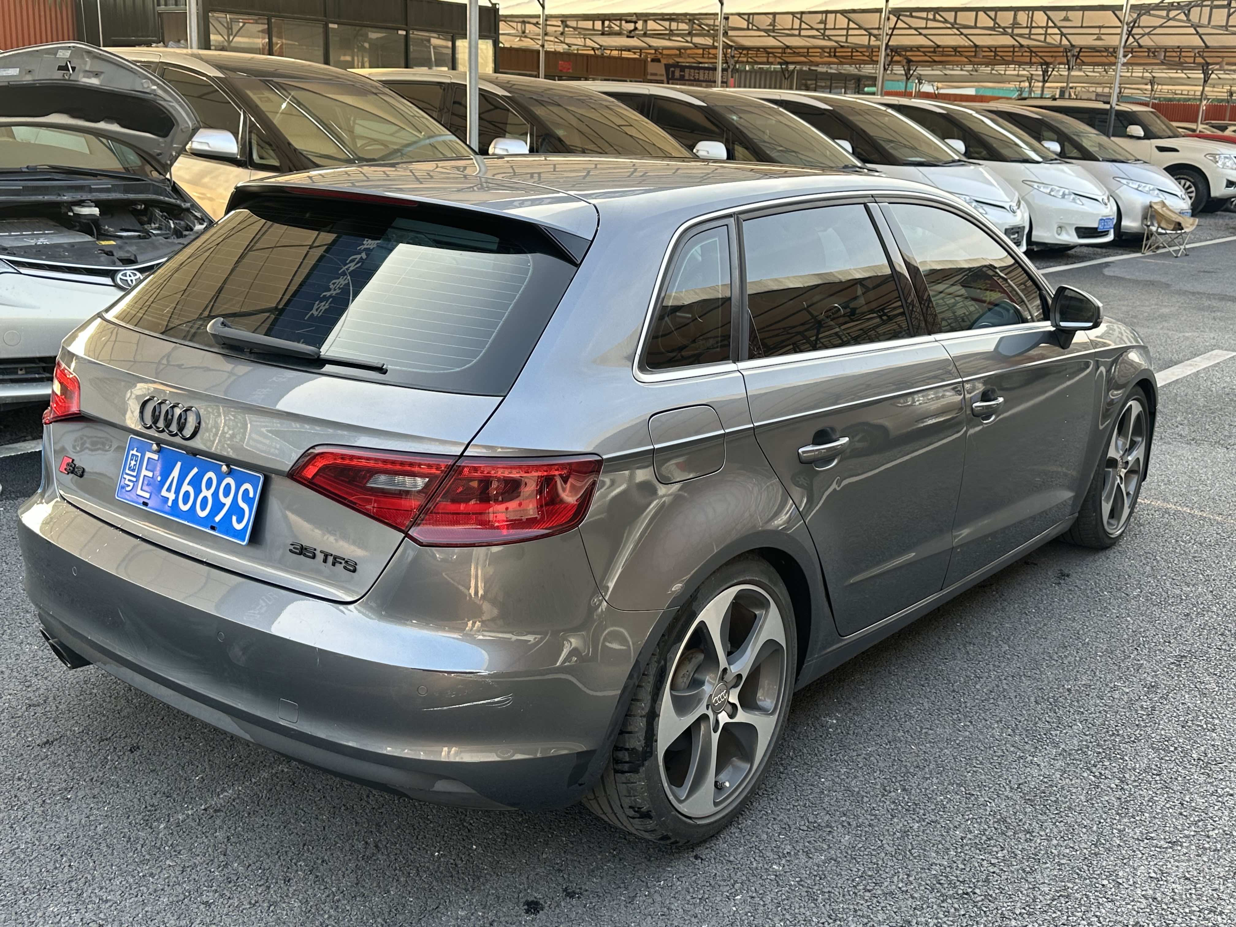 Audi A3 2015 car image #8