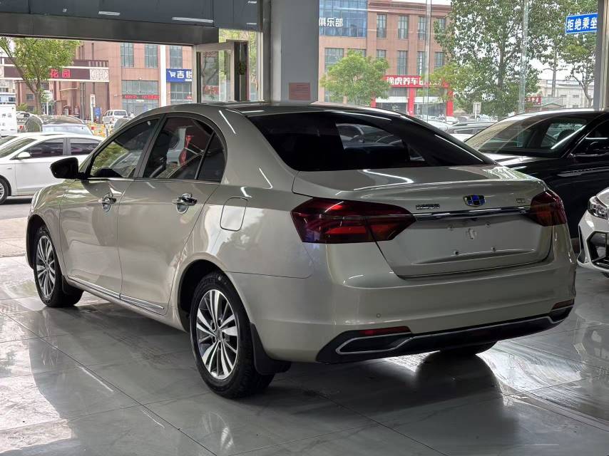 GEELY Emgrand 2018 #8 GEELY Emgrand 2018 car image #8