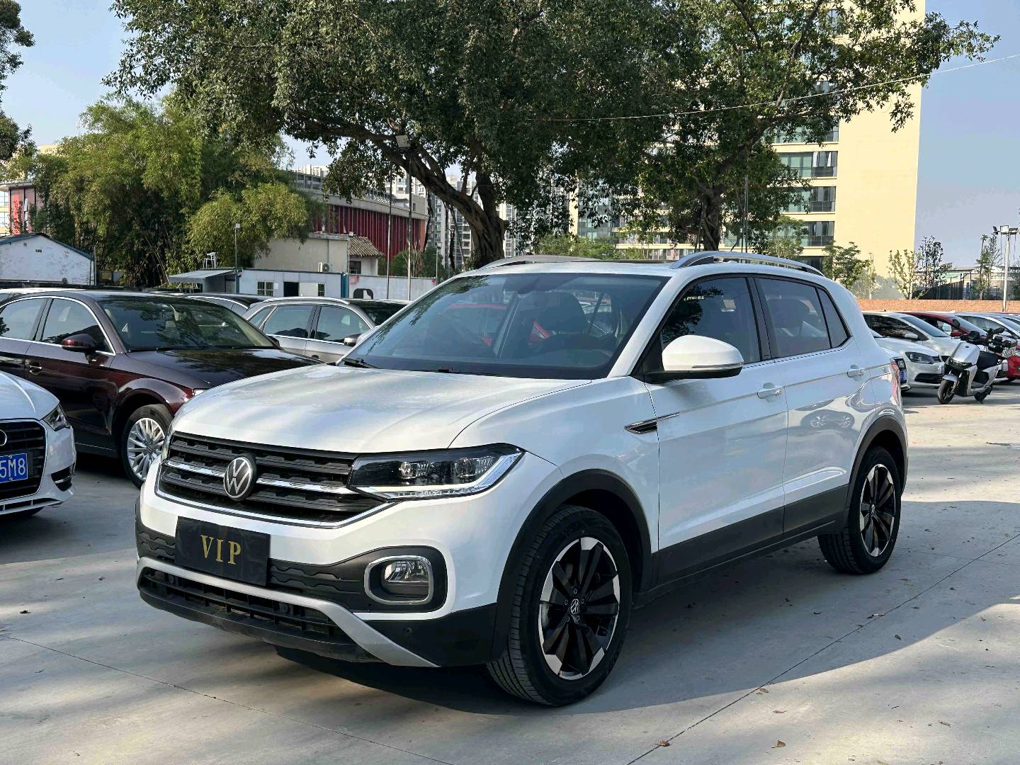 Volkswagen Tacqua 2024 car image #2