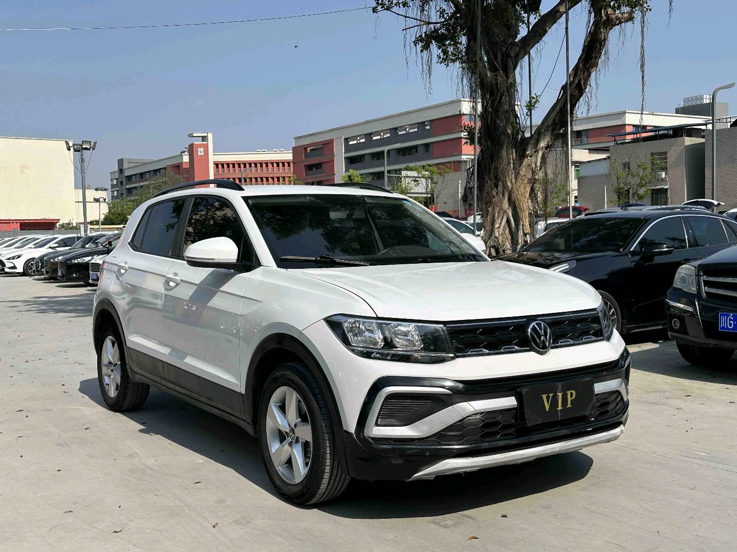 Volkswagen T-Cross 2023 #5 Volkswagen T-Cross 2023 car image #5