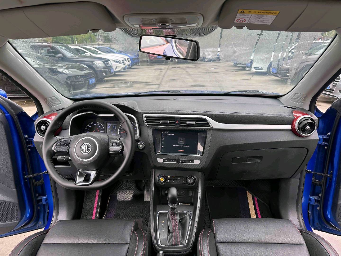 2017 immagine di auto #8