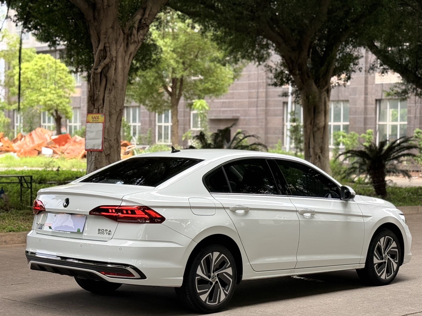 Volkswagen Bora 2023 car image #9
