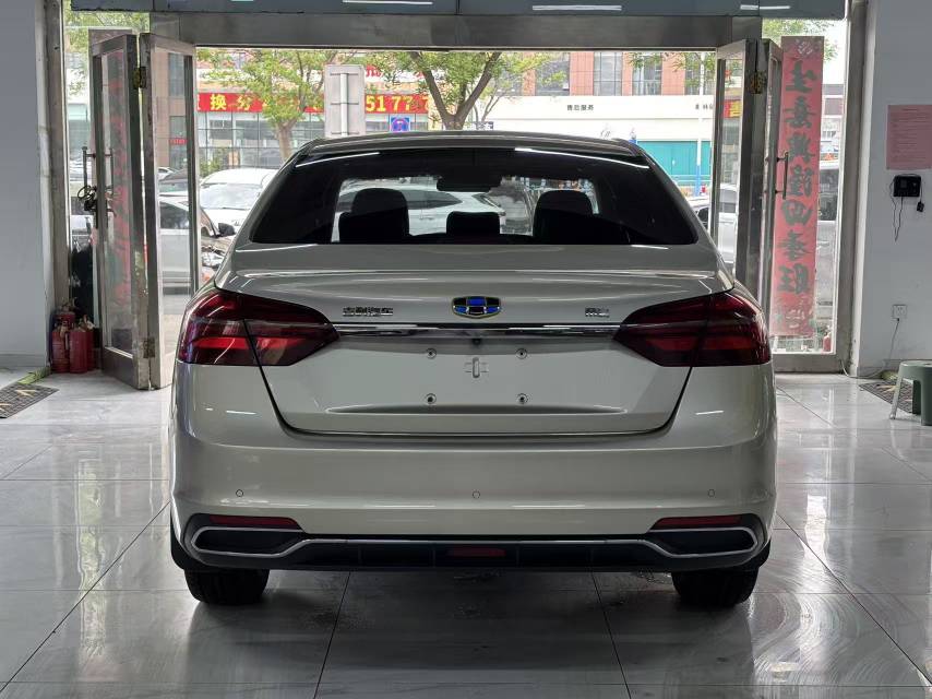 GEELY Emgrand 2018 #6 GEELY Emgrand 2018 car image #6
