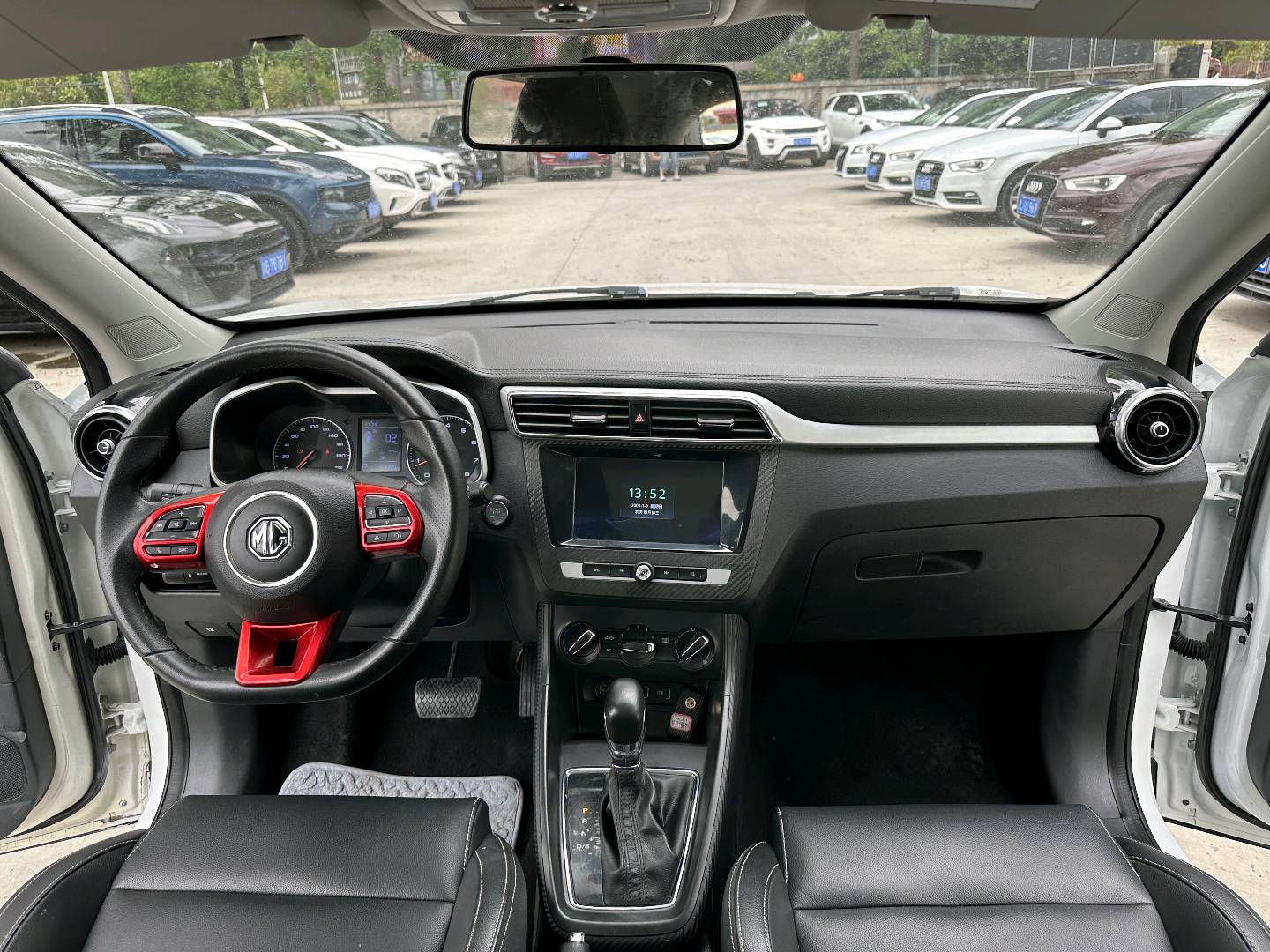 MG ZS 2018 image de voiture #8