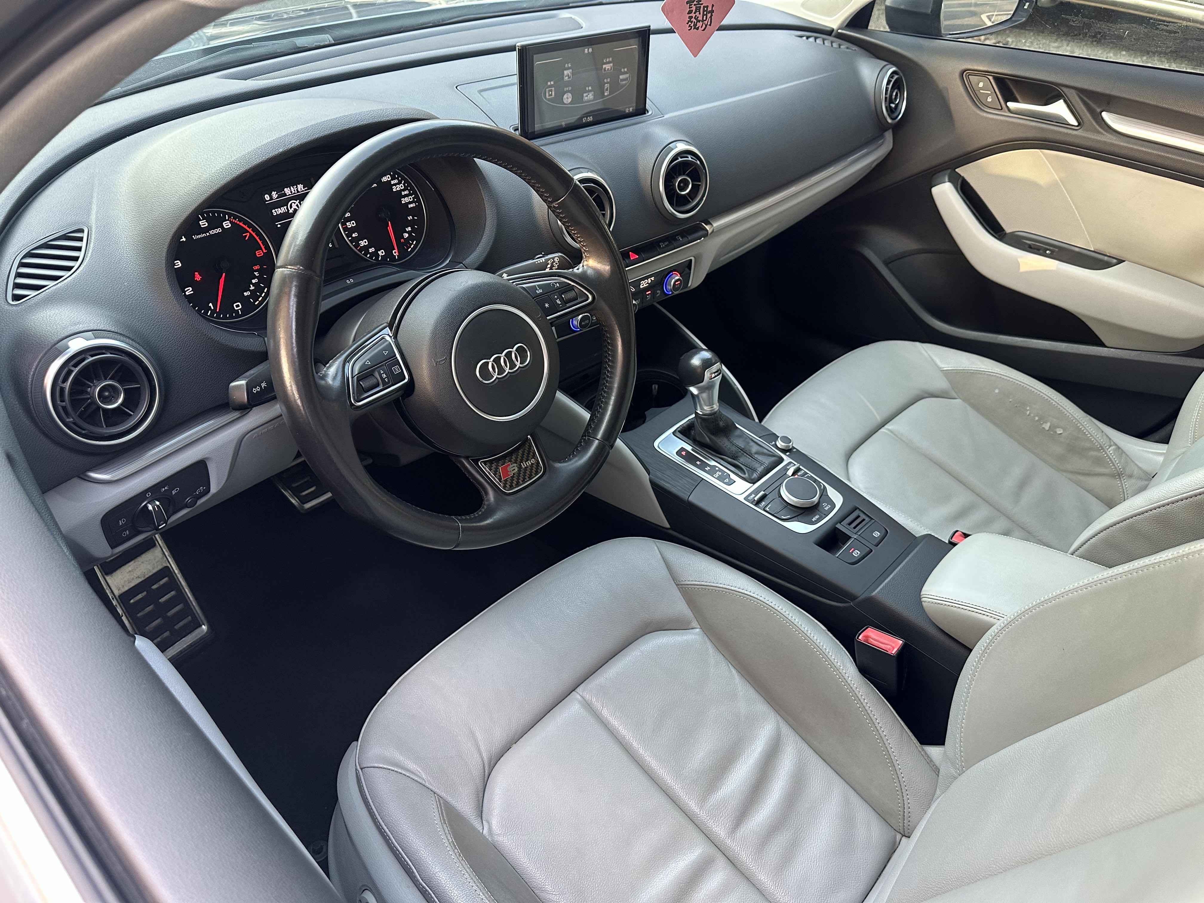 Audi A3 2015 car image #5