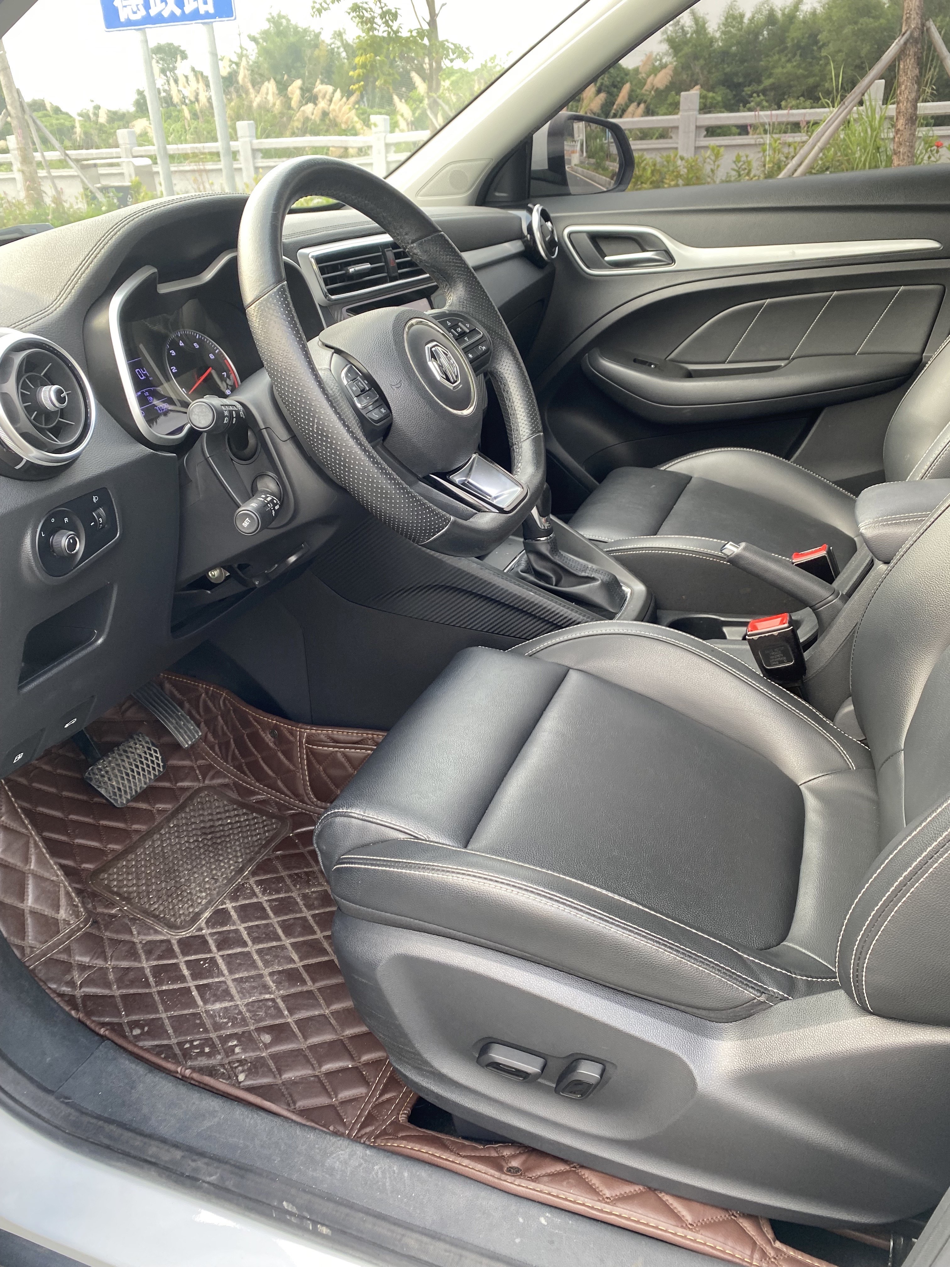 MG ZS 2019 #5 MG ZS 2019 car image #5