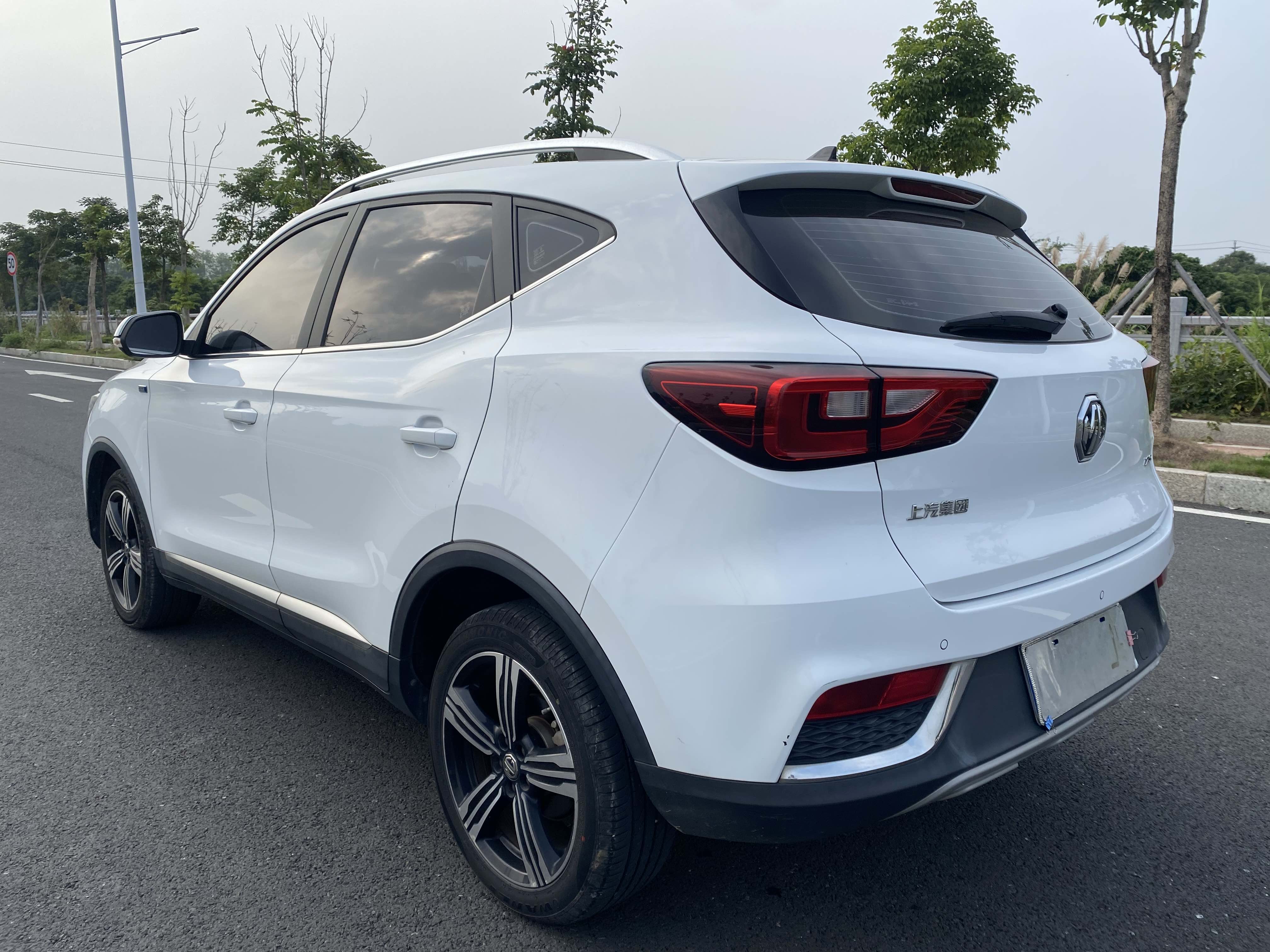 MG ZS 2019 #8 MG ZS 2019 car image #8