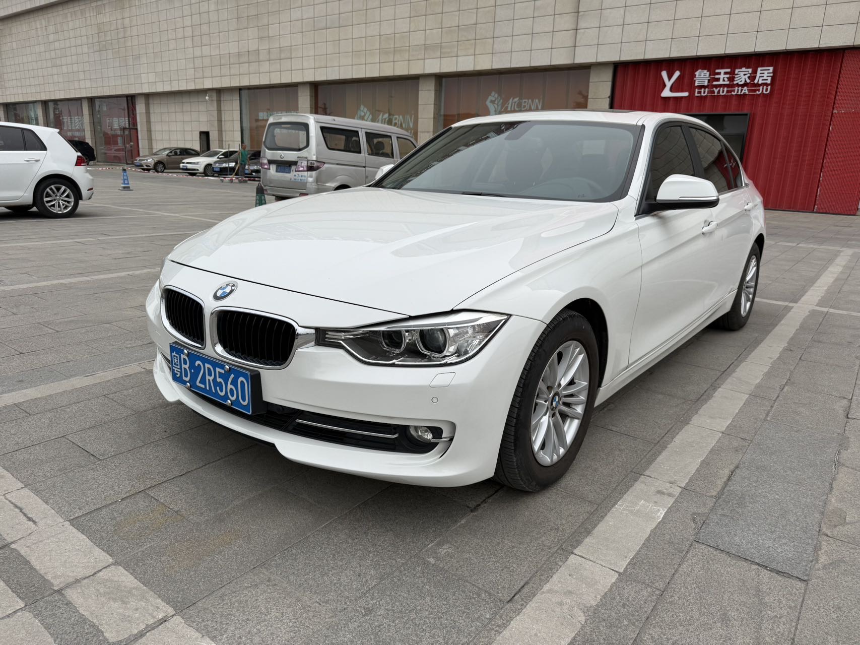 BMW 3 Series 2014 car image #2