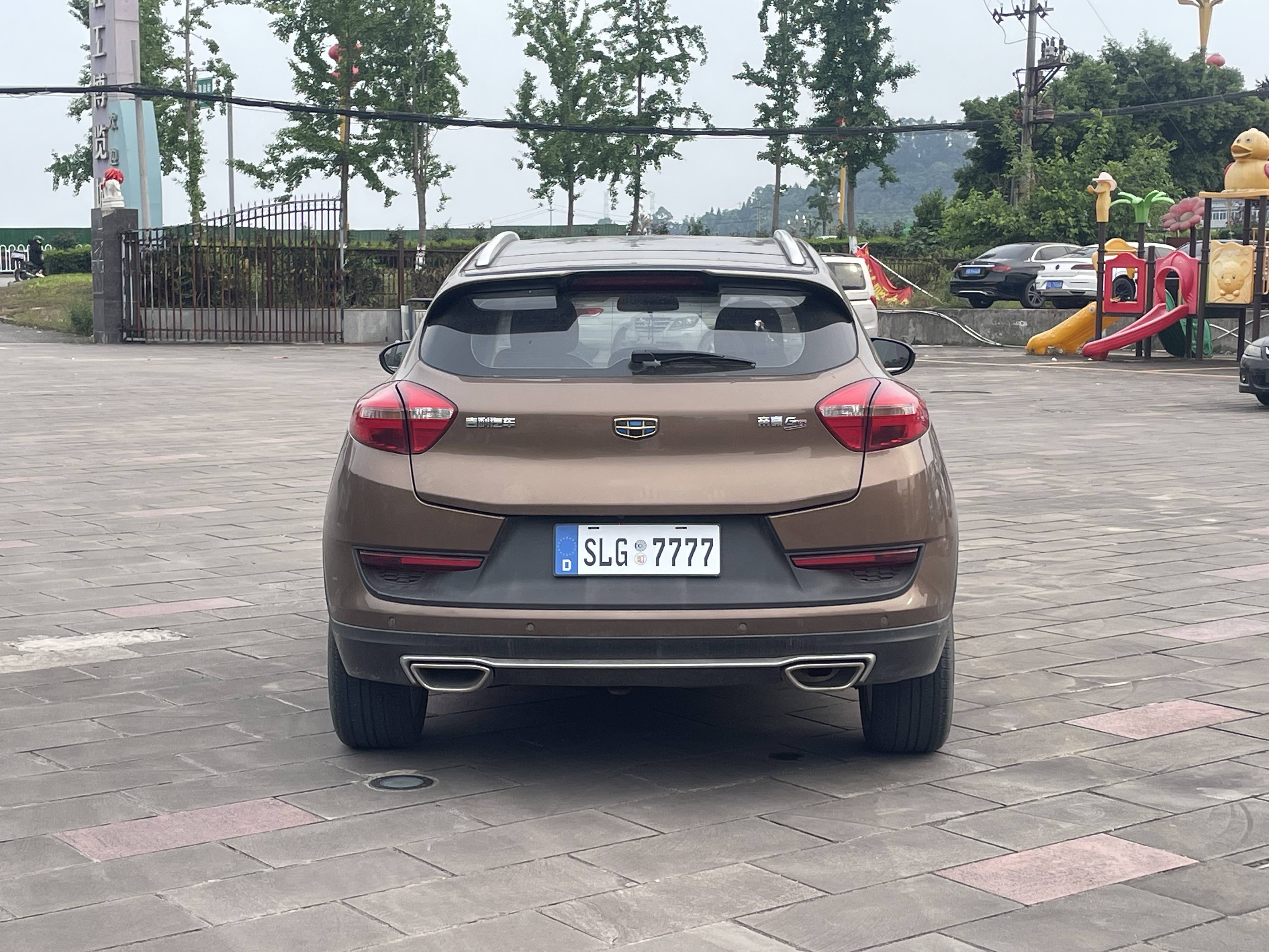 GEELY Emgrand GS 2016 car image #10