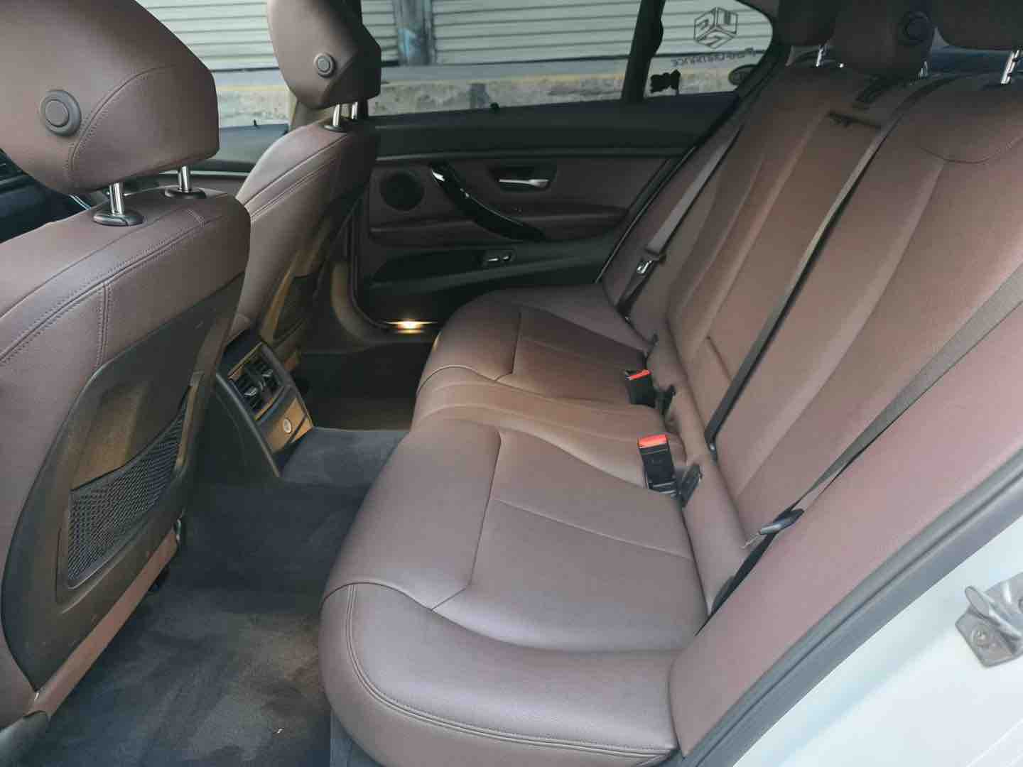 BMW 3 Series 2018 car image #7