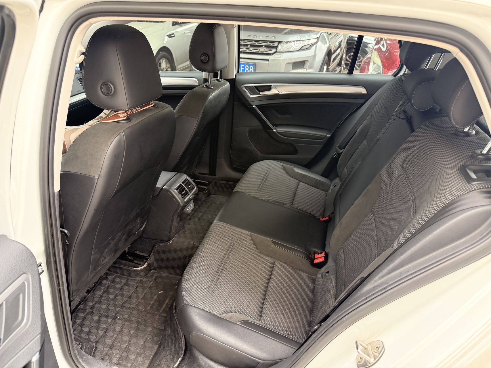 Volkswagen Golf 2019 #7 Volkswagen Golf 2019 car image #7