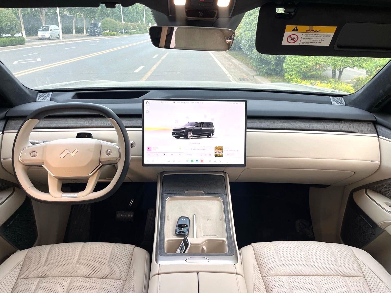 MI SU7 2025 car image #10