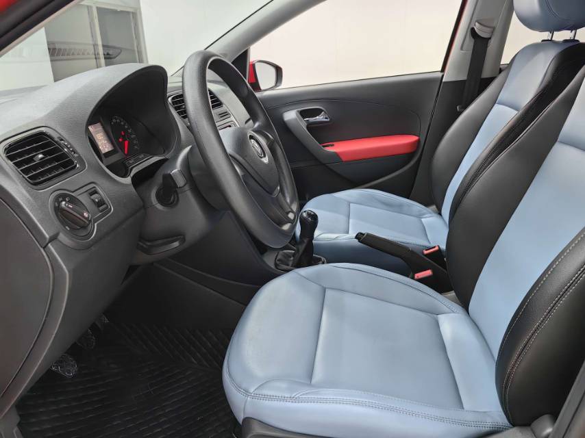 Volkswagen Polo 2018 car image #6