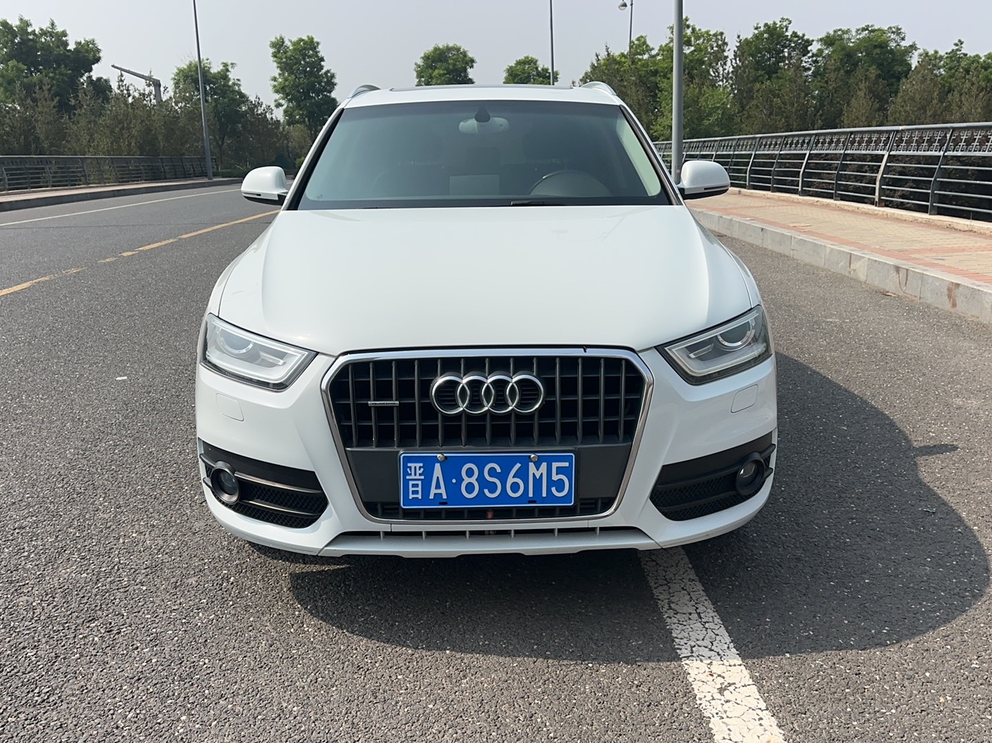 Audi Q3 2014 car image #6