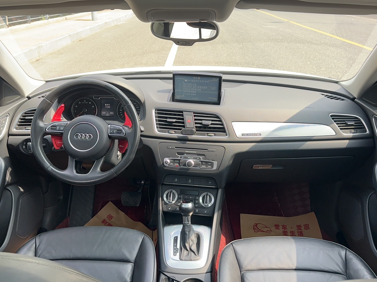 Audi Q3 2014 car image #10