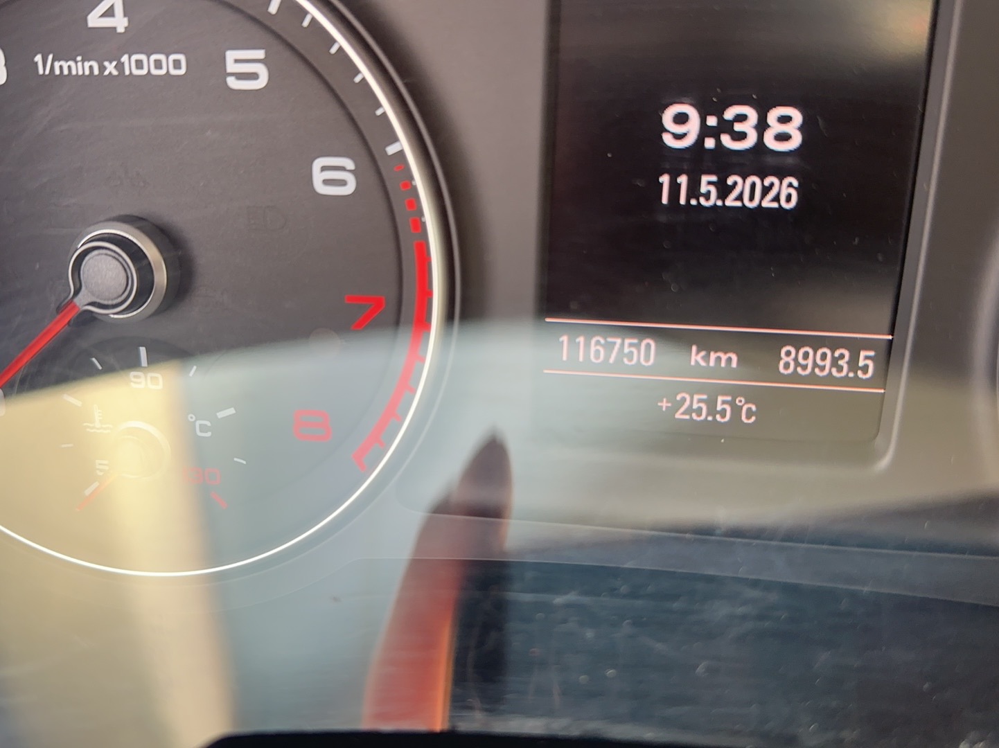 Audi Q3 2014 car image #5