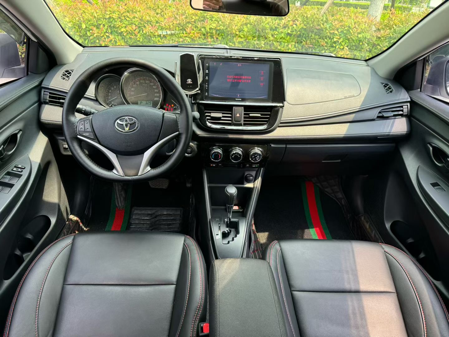 Toyota Vios 2023 изображение автомобиля #7