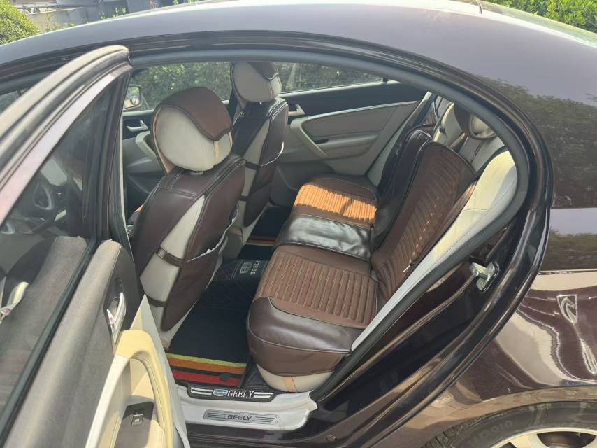 GEELY Emgrand 2015 car image #8