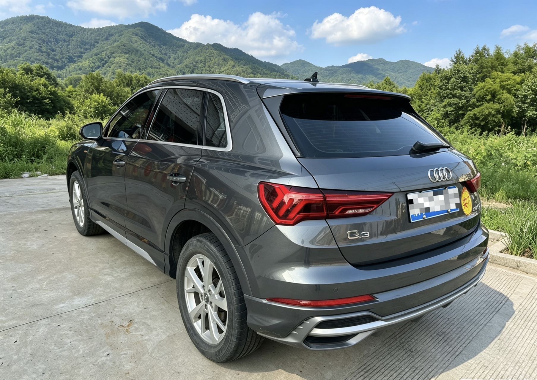 Audi Q3 2019 #9 Audi Q3 2019 car image #9