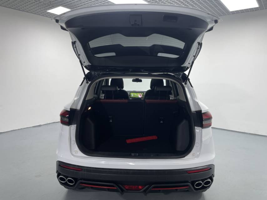 GEELY Coolray 2022 car image #9