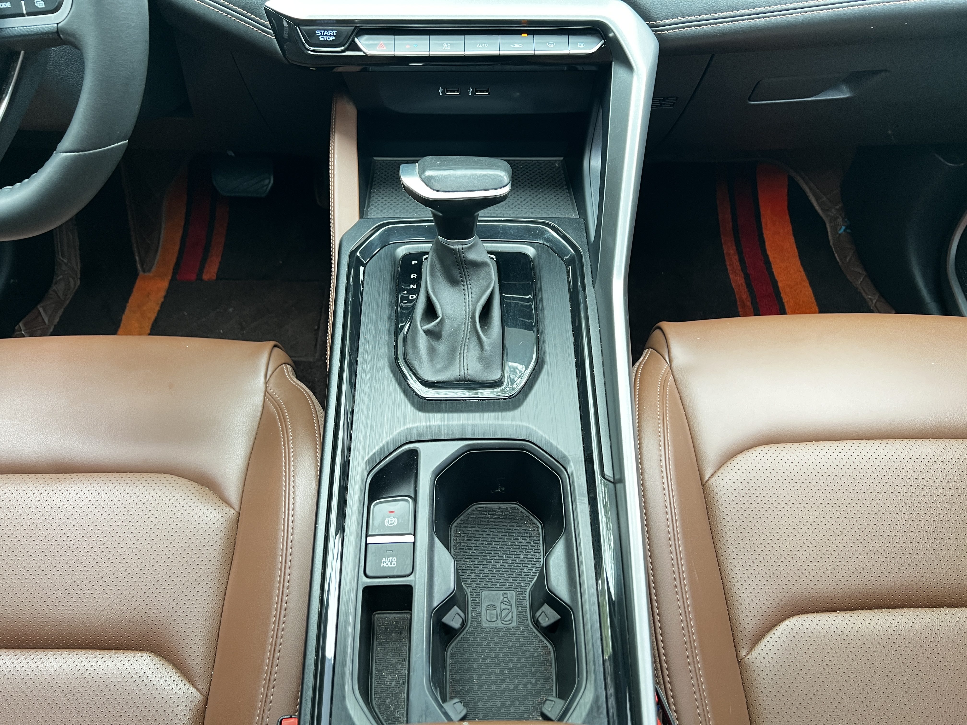 GEELY Vision X6 2022 #14 GEELY Vision X6 2022 car image #14
