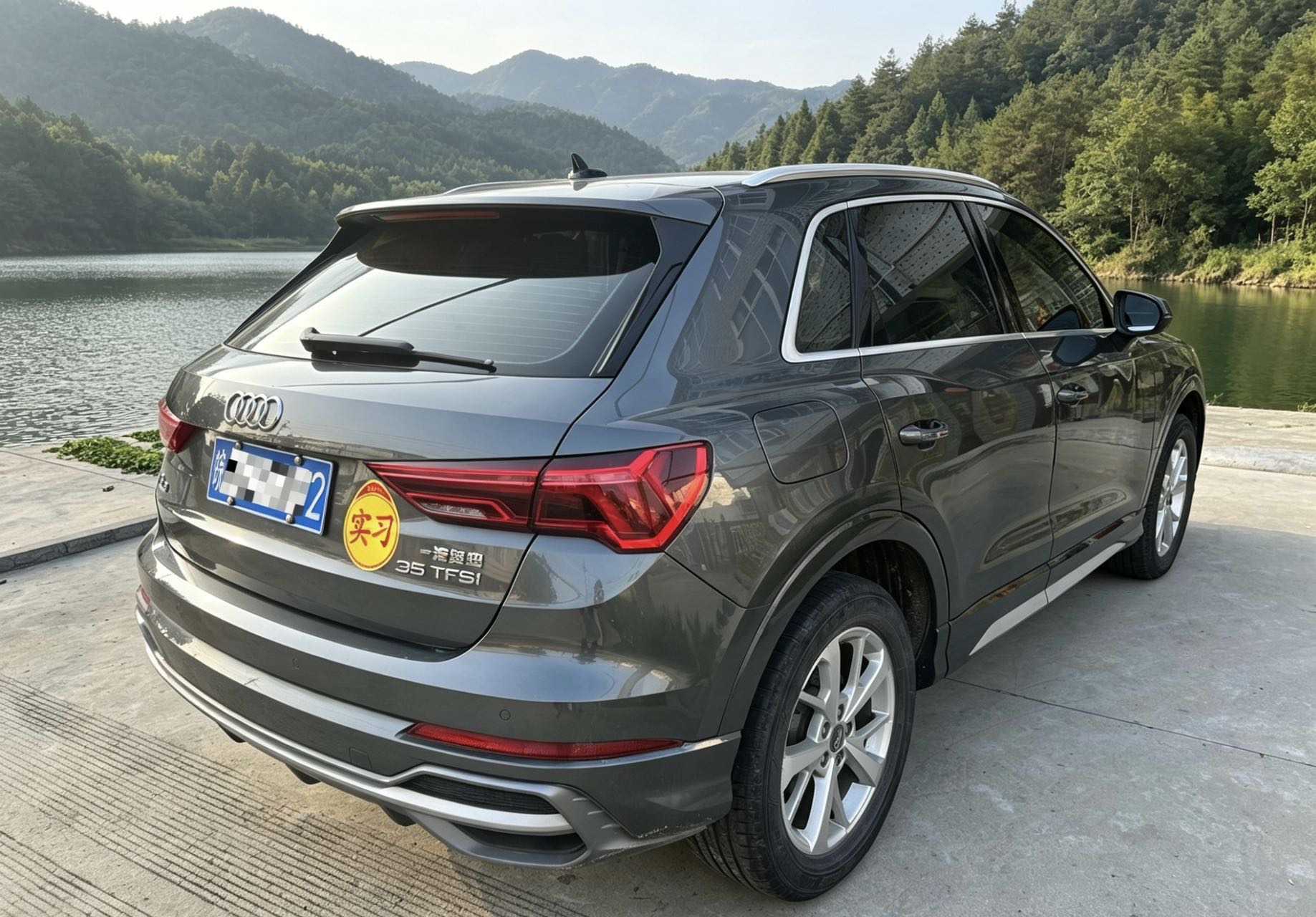 Audi Q3 2019 #8 Audi Q3 2019 car image #8