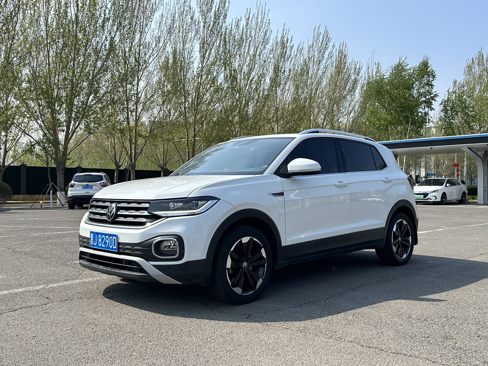 Volkswagen Tacqua 2021 car image #2