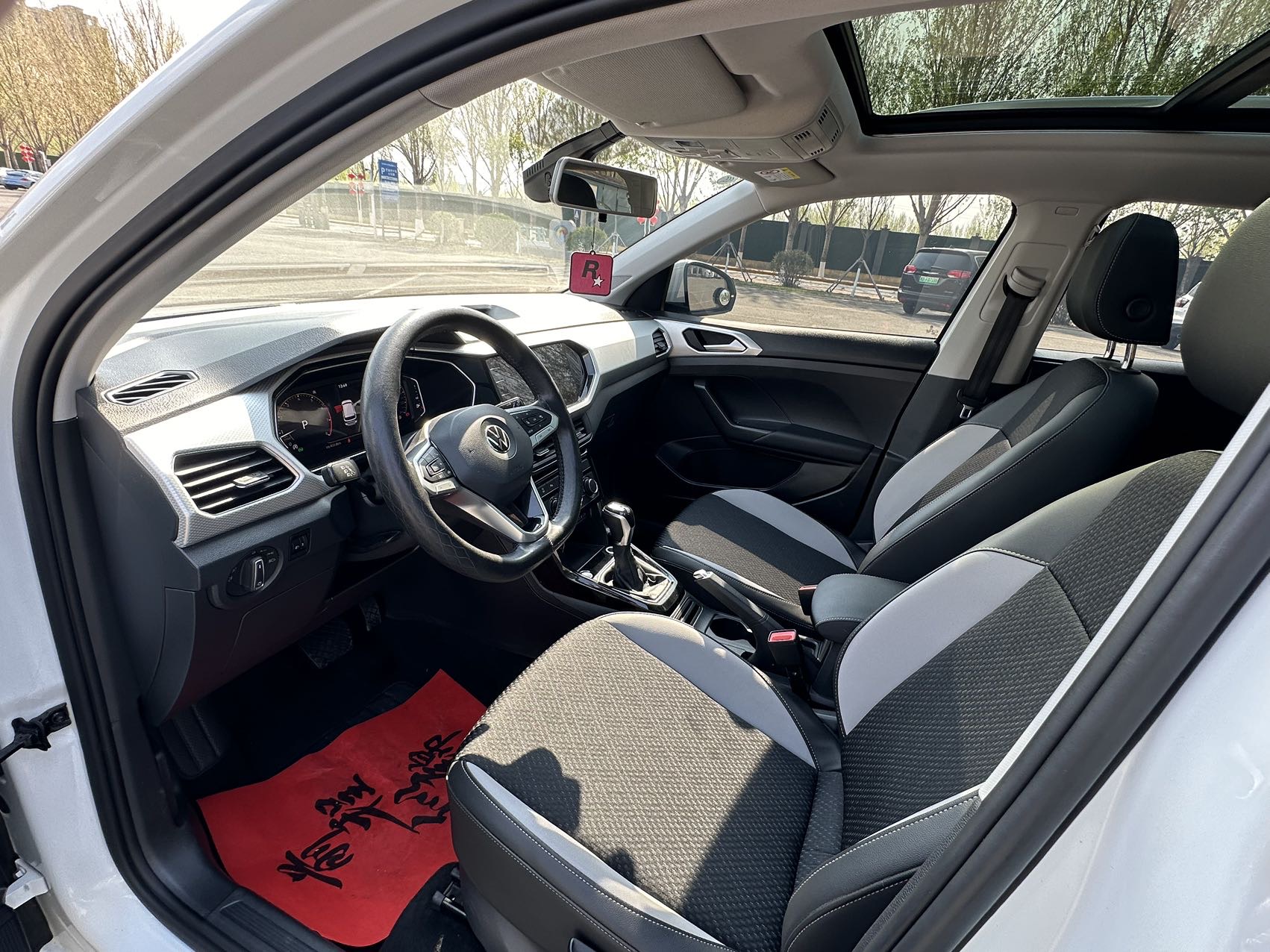 Volkswagen Tacqua 2021 car image #9