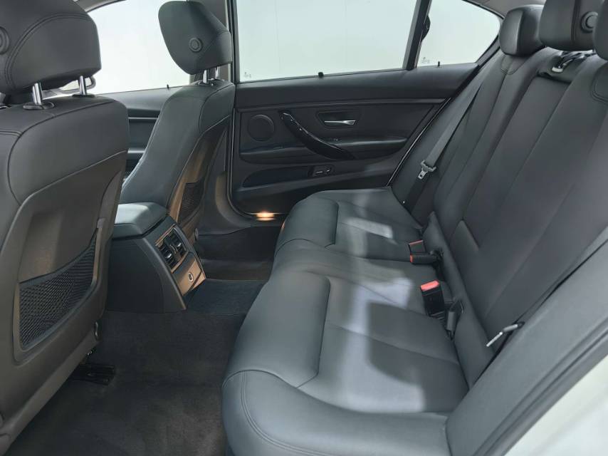 BMW 3 Series 2016 car image #5