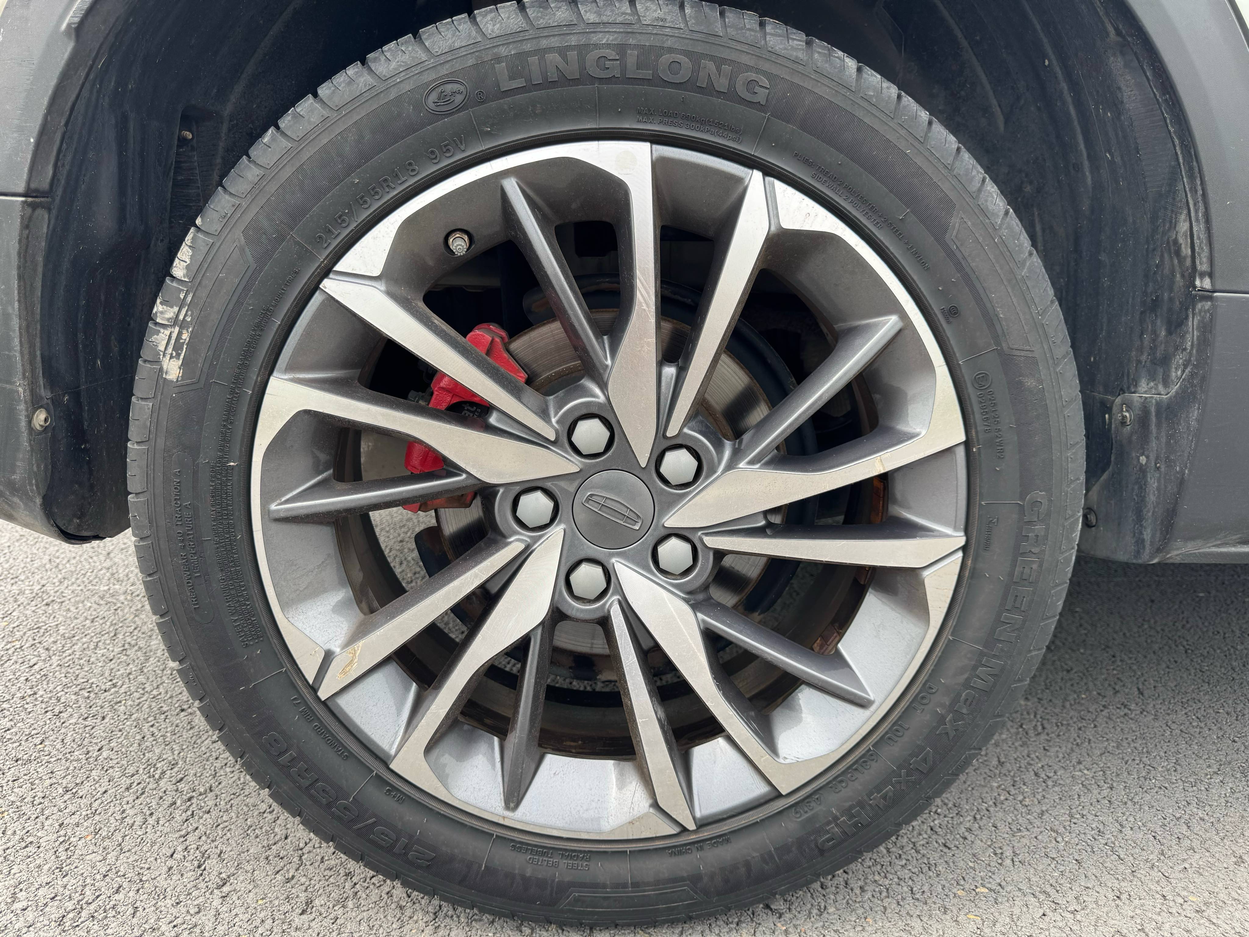 GEELY Coolray 2019 #18 GEELY Coolray 2019 car image #18