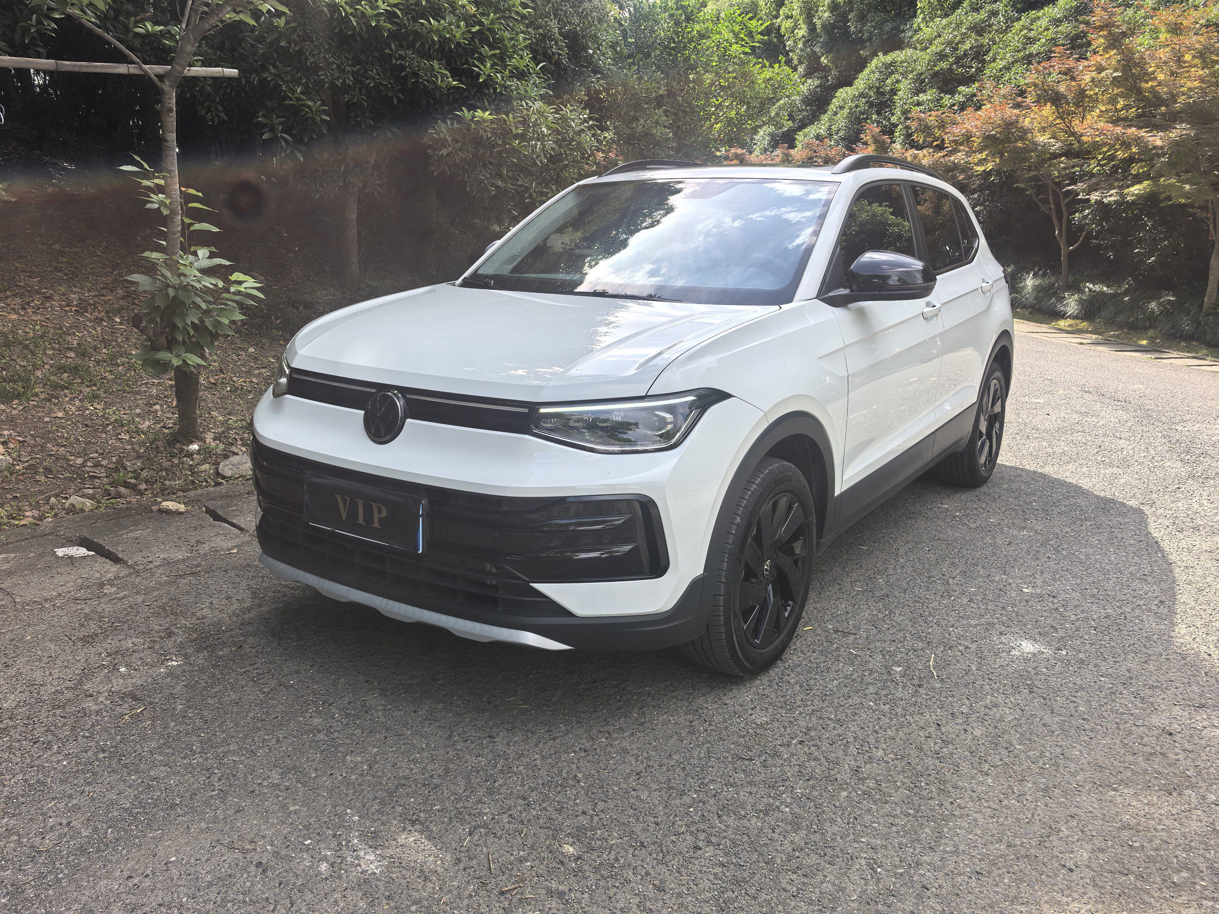 Volkswagen Tharu 2025 #2 Volkswagen Tharu 2025 car image #2