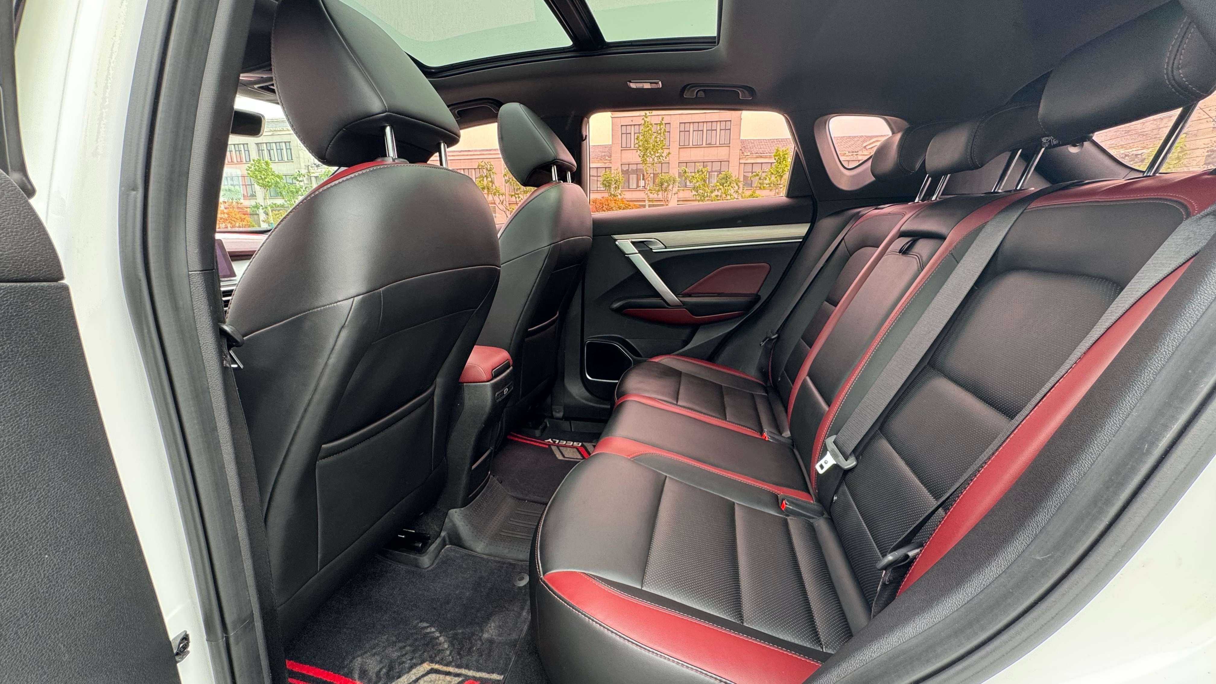 GEELY Coolray 2019 #8 GEELY Coolray 2019 car image #8