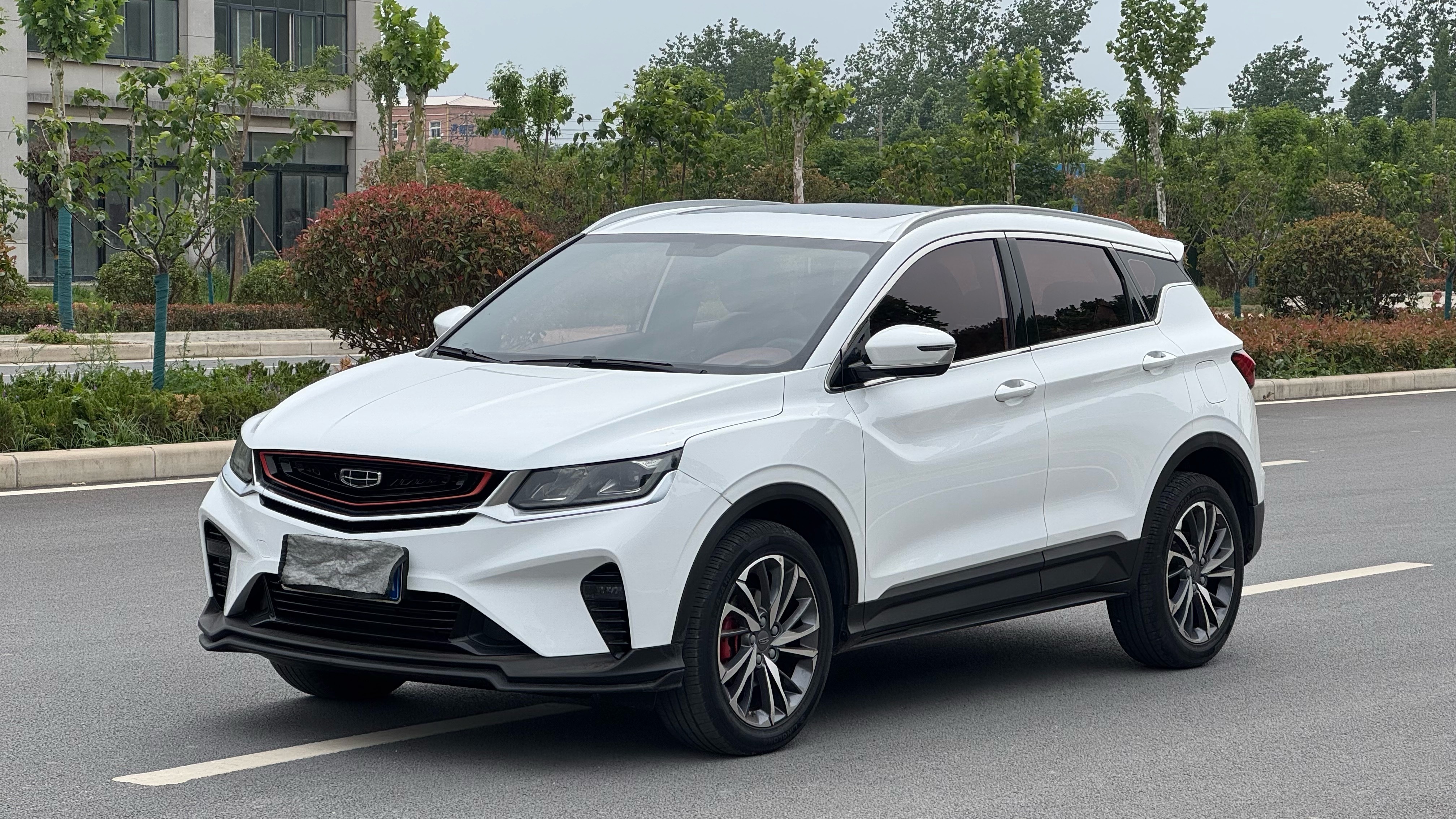 GEELY Coolray 2019 #2 GEELY Coolray 2019 car image #2