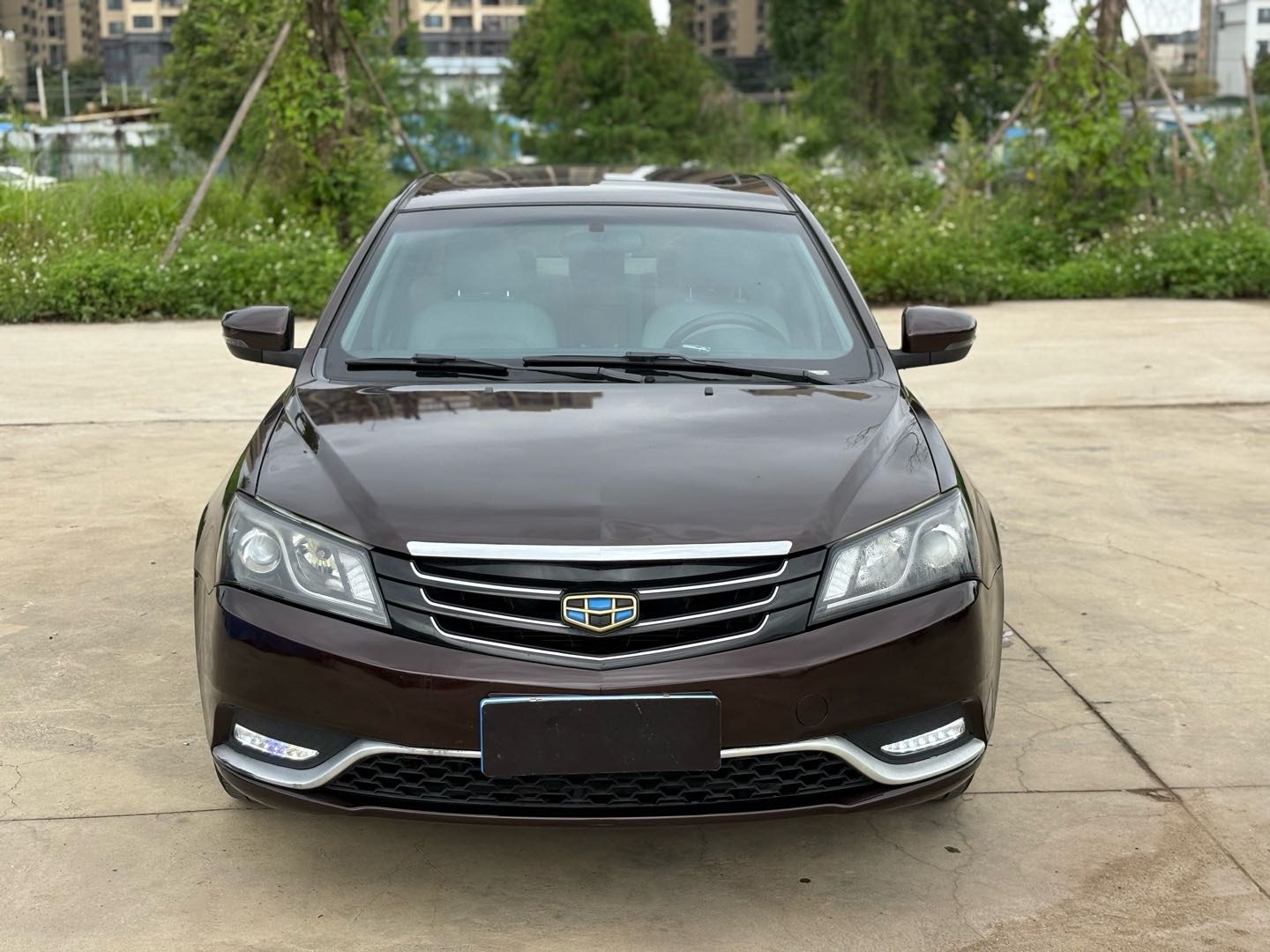 GEELY Emgrand 2015 car image #3