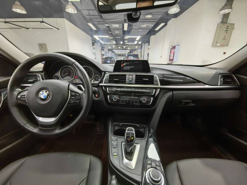 BMW 3 Series 2016 #5 BMW 3 Series 2016 car image #5